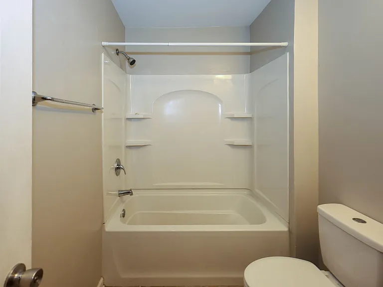 2895 Haynes Club Cir SW — Photo 43