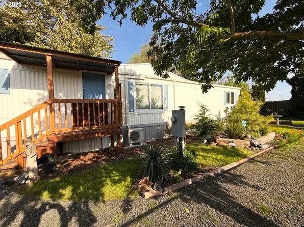 3868 Alban St Space 9, Eugene, OR 97402