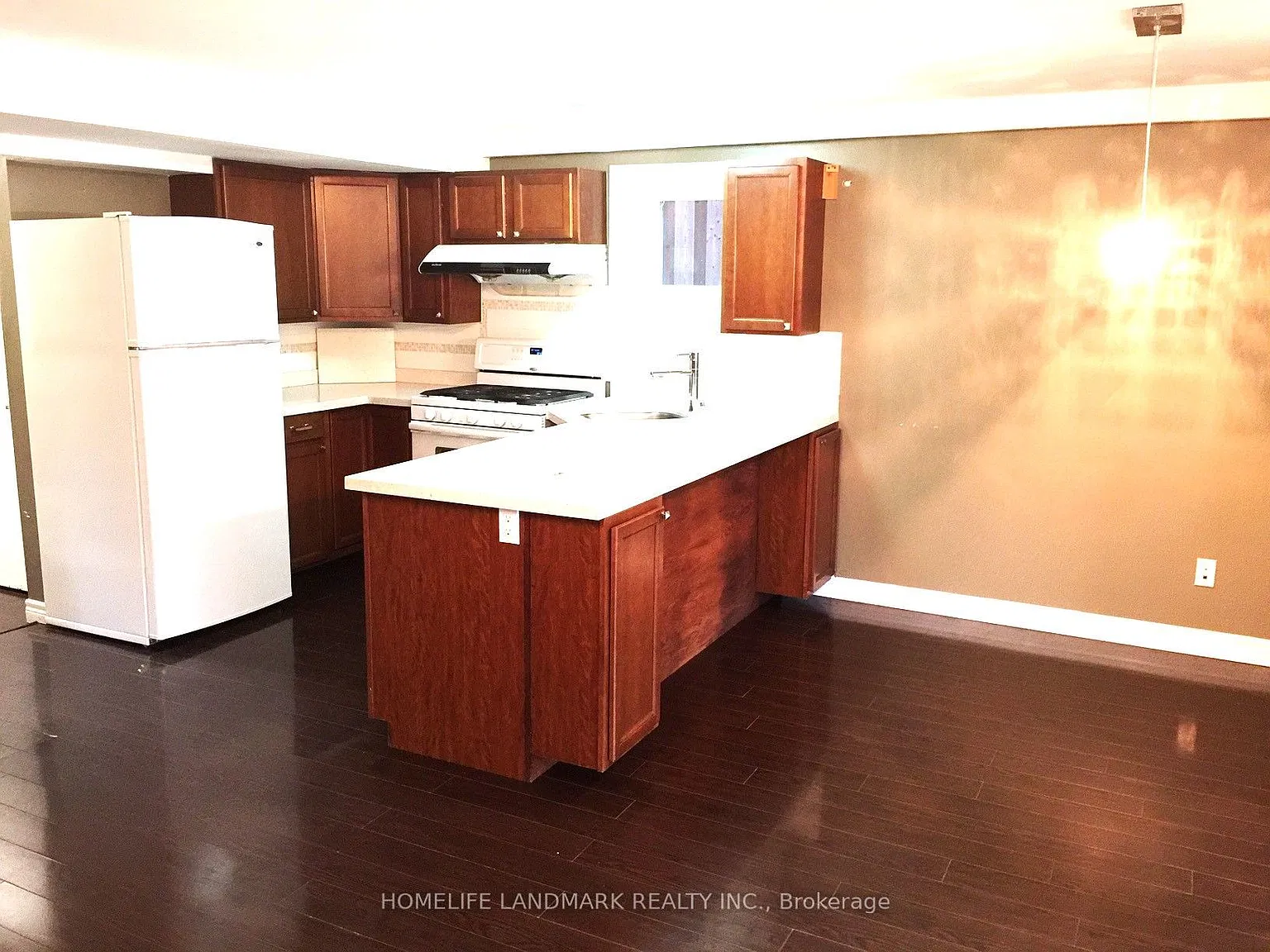 2 bed, $2,200 — Photo 2