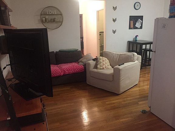 4th image of 20 Woodruff Ave APT 2C