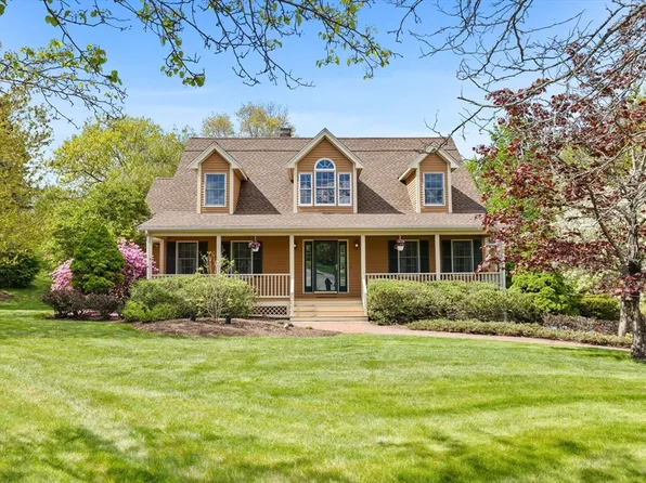 5 Campbell Rd, Middleton, MA 01949