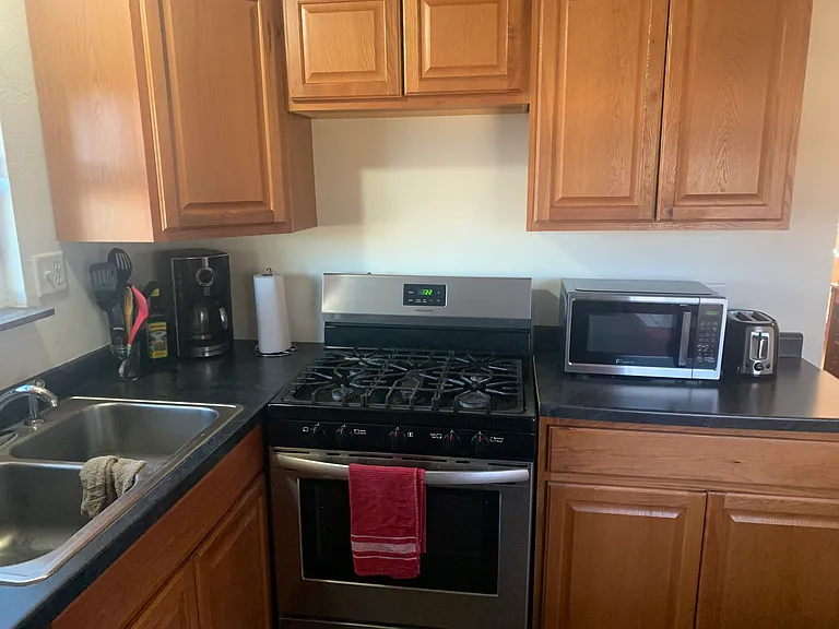 1/2 N Myrtle St — Photo 4