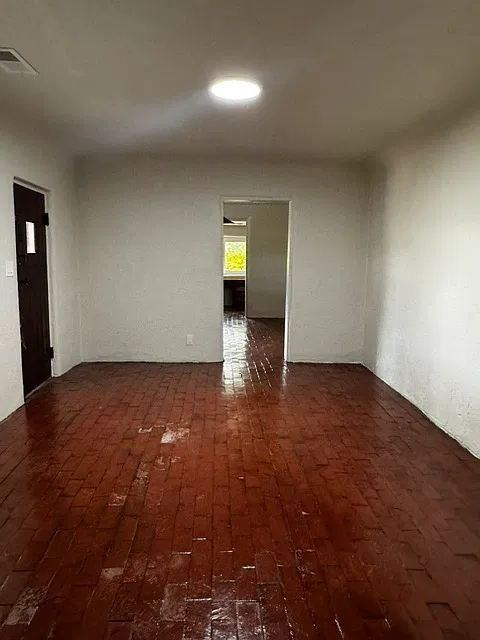 2 bed, 2635 sqft, $2,850 — Photo 4