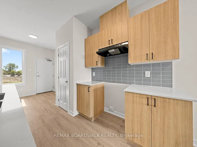 249 Lamarche Ave — Photo 8