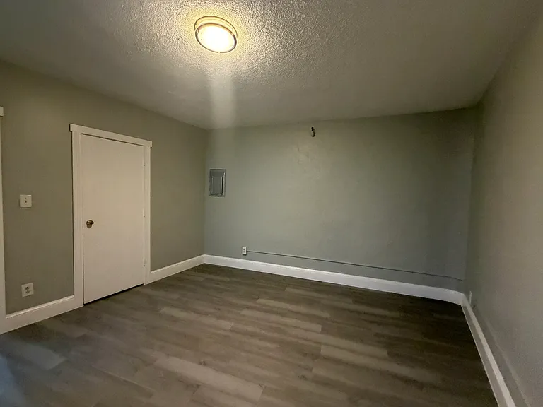 Tower View Apartments — Photo 10
