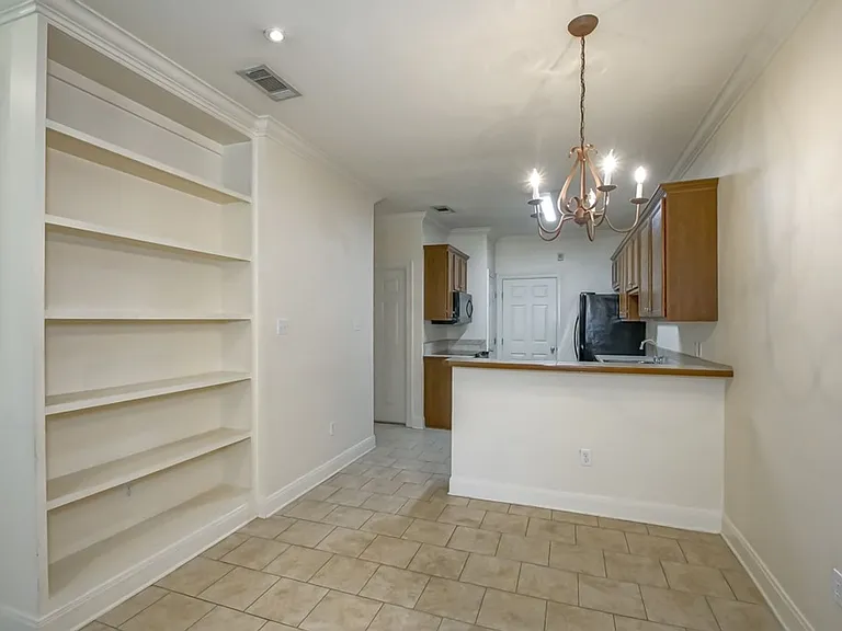 10600 Lakes Blvd #507 — Photo 8