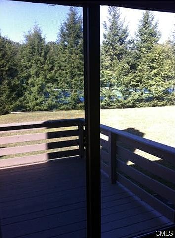 2nd image of 17 Eagle Rock Cir
