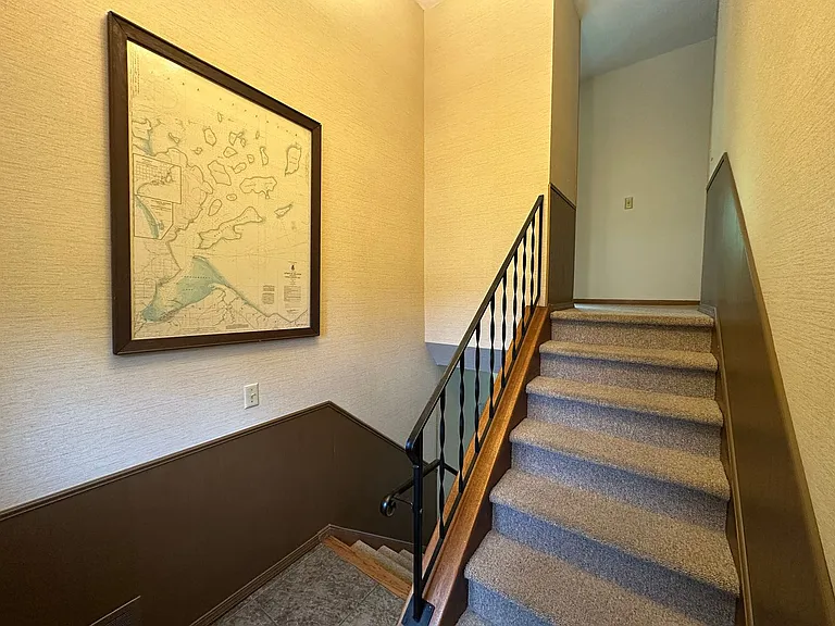 2830 Waubesa Ave — Photo 10