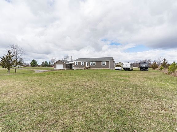 3rd image of 17676 Allen Rd