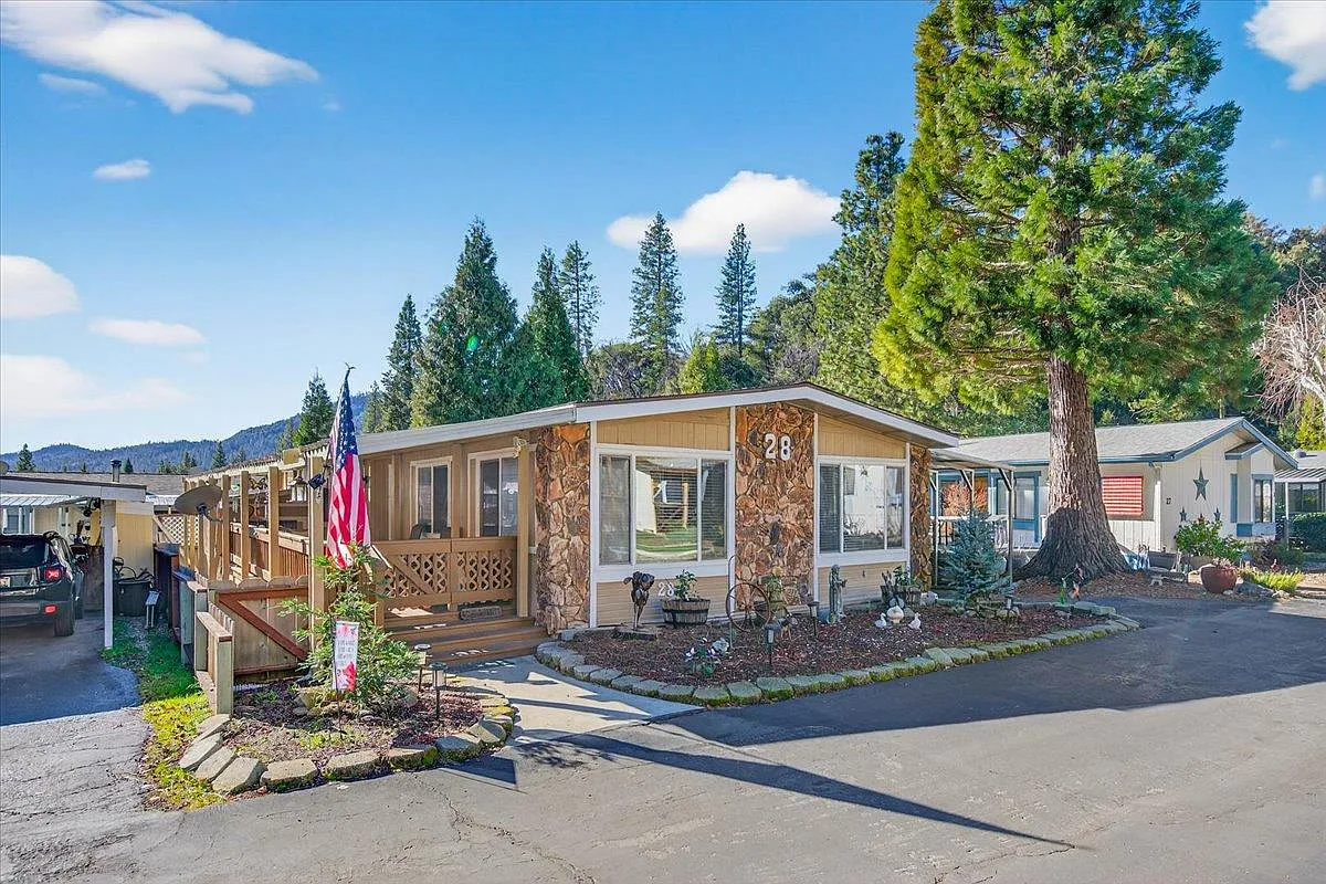 39737 Road 274 Space 28 photo 1