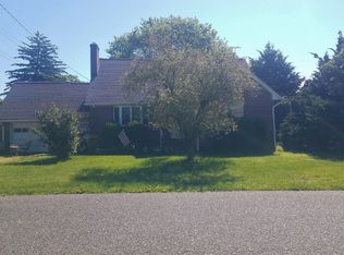 206 Adirondack Ave, Spotswood, NJ 08884