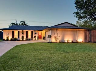 910 Firestone Ln, Richardson, TX 75080