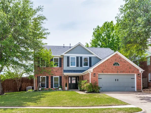 5125 Broken Bow Dr, Fort Worth, TX 76137