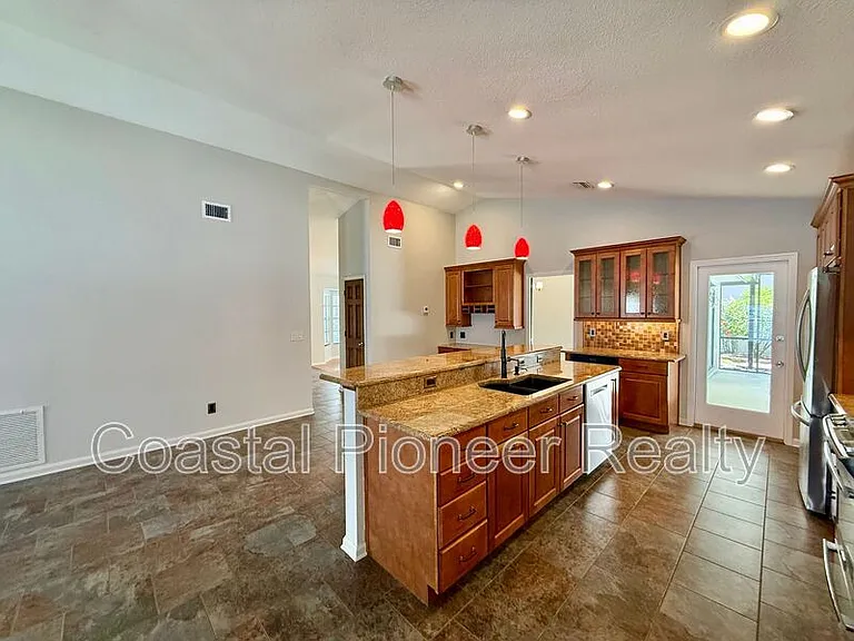 11732 Spanish Lake Dr — Photo 8