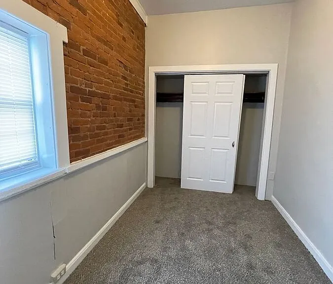 1186 Hamlet St #C — Photo 4