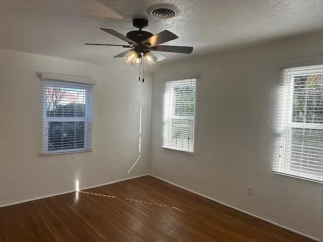 2731 Park Way — Photo 10
