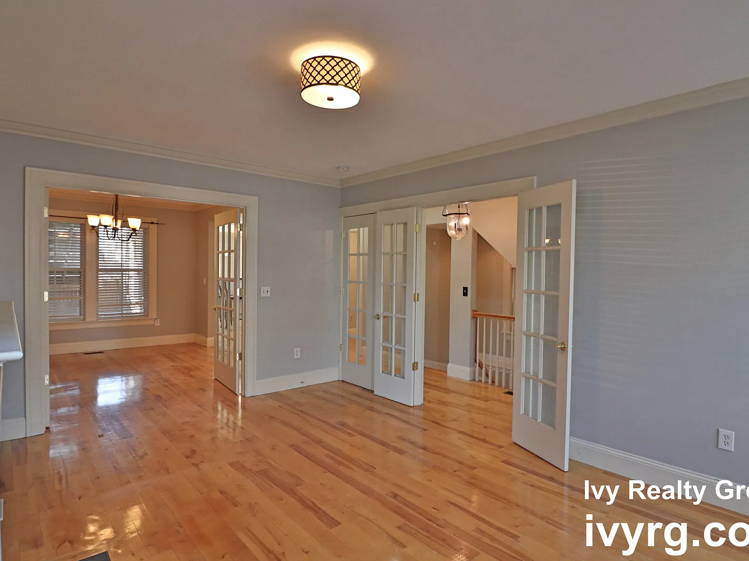2 bed, 2.5 bath, 1312 sqft, $3,900 — Photo 4