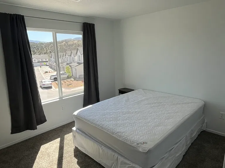 476 S Rockwell Ln — Photo 1