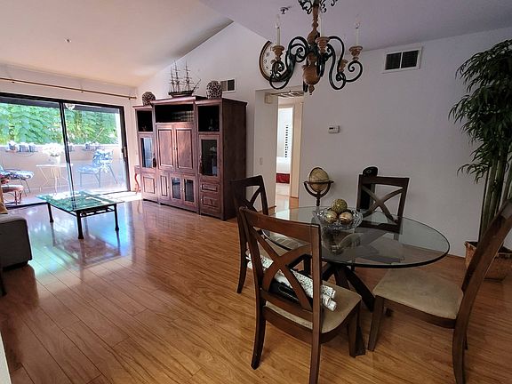 4th image of 222 N Calle El Segundo APT 563