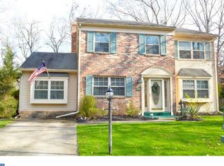 78 Lakeside Dr, Marlton, NJ 08053