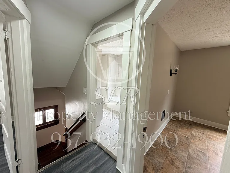617 Saint Paul Ave — Photo 12