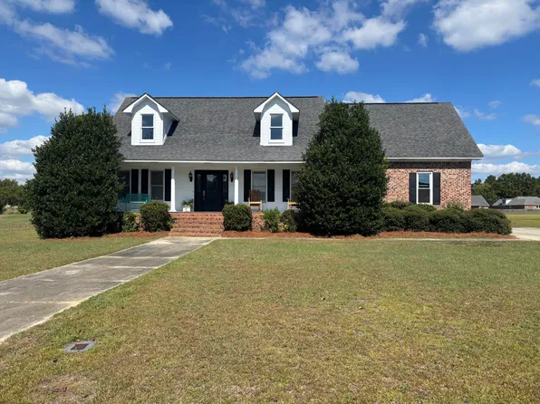 6725 J J Roberts Dr, Sumter, SC 29154