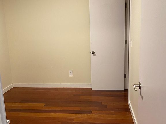 4th image of 14230 37th Ave