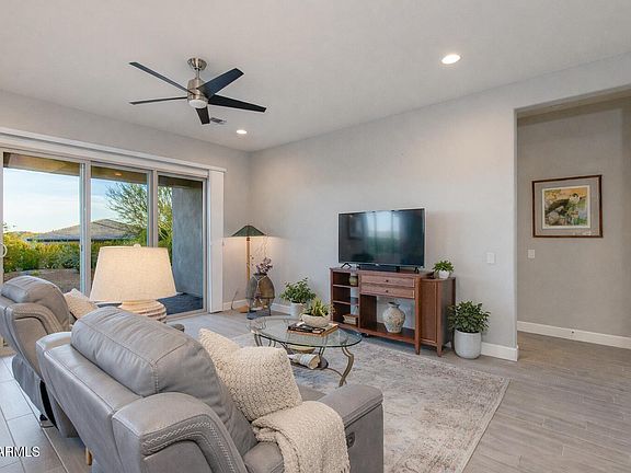 5th image of 3075 TAPADEROS Drive