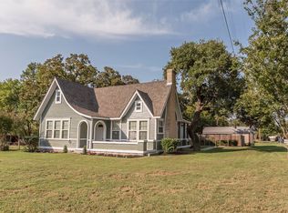 500 Denison St, Nocona, TX 76255