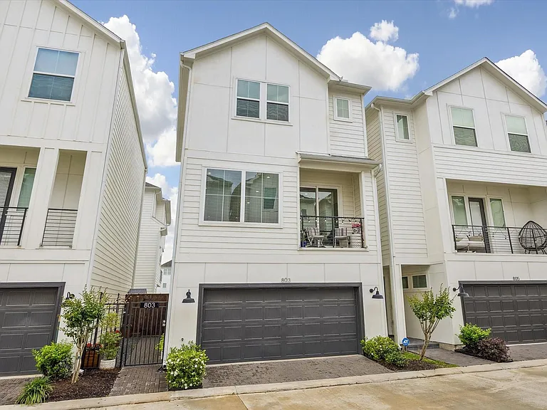 803 Sienna Palm Ln — Photo 24