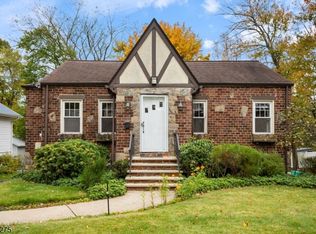 217 Grace St, Roselle, NJ 07203