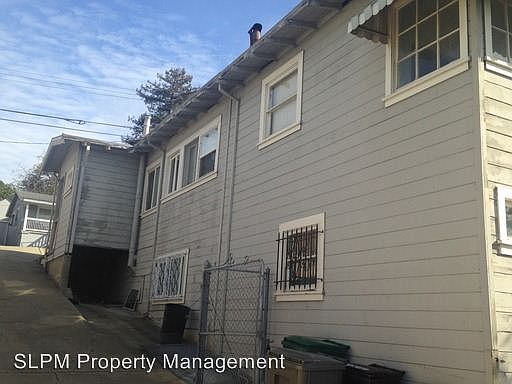 3rd image of 8015 Ney Ave