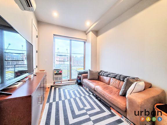 4th image of 698 Flushing Ave APT 2R