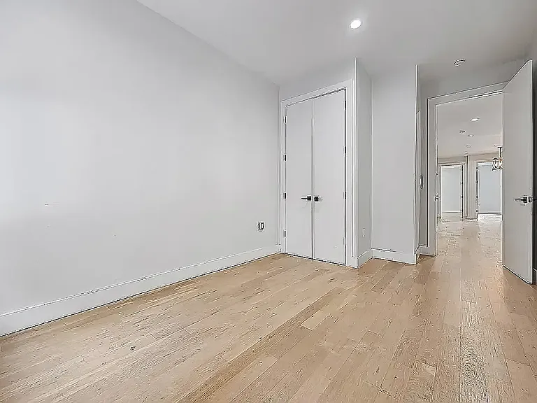 99 Clinton Ave #2 — Photo 3