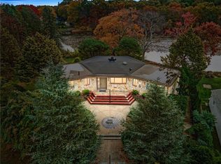 45 Breezy Lake Dr, Coventry, RI 02816