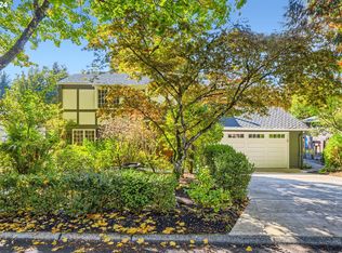 34 Da Vinci St, Lake Oswego, OR 97035