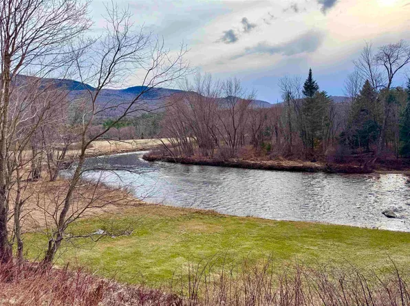238 Northside Road, Stark, NH 03582