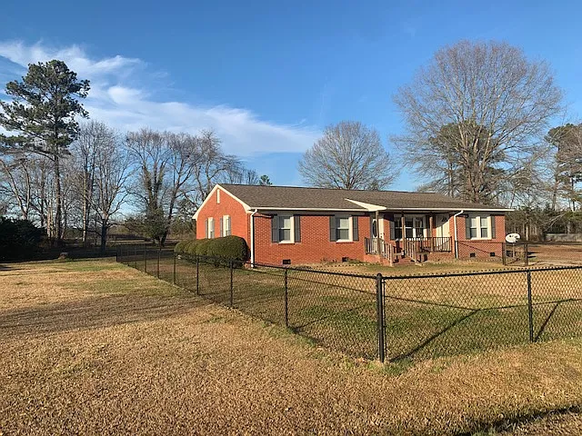 55 Maple Tree Lane - 1 — Photo 3