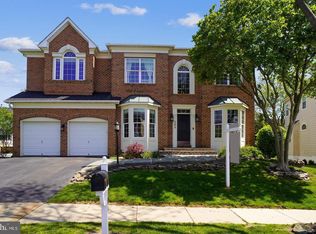 304 Summer Garden Way, Rockville, MD 20850