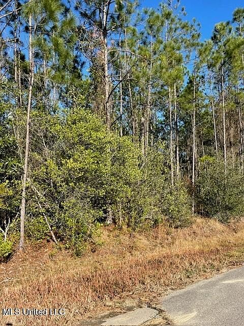 1st image of Oak Terrace Dr Lot 27