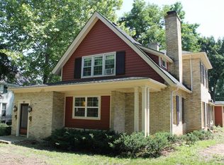 317 W Main St, Whitewater, WI 53190