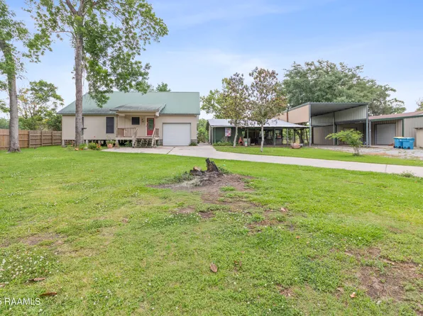 2119 Atchafalaya River Hwy, Breaux Bridge, LA 70517
