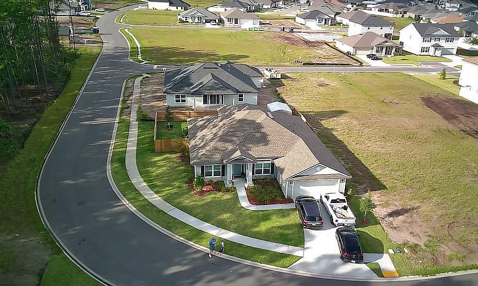 2nd image of 86642 Lazy Lake Cir
