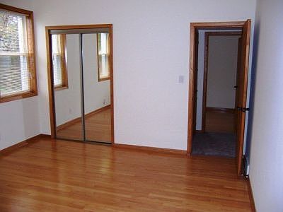 4th image of 11102-11104 W Forest Home Ave