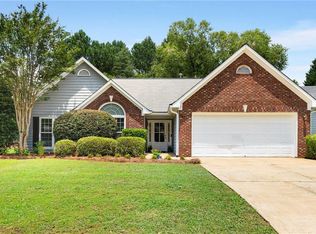 253 Brook Lea Cv, Lawrenceville, GA 30044
