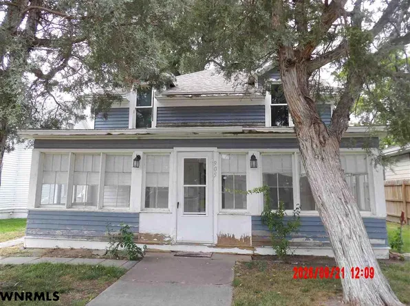 905 O St, Bridgeport, NE 69336