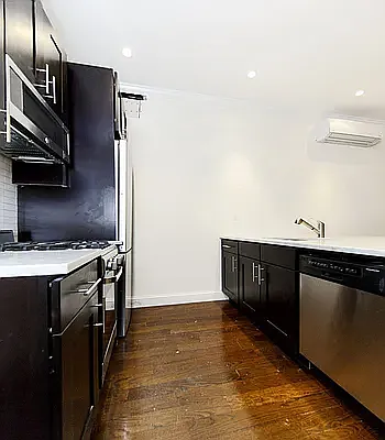 Rented by Avenues Real Estate | media 8