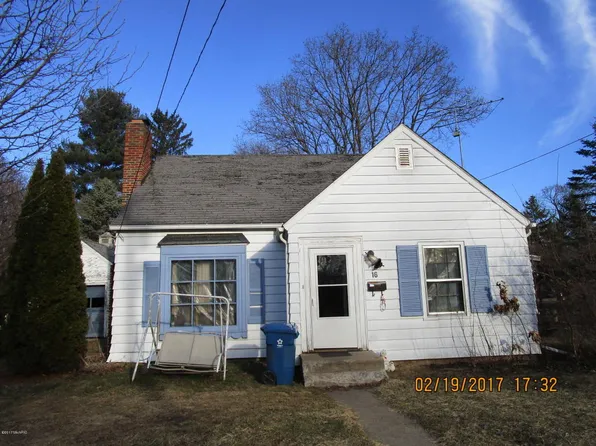 16 Sunnyside Ct, Albion, MI 49224