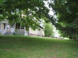 9529 N 60th St, Brown Deer, WI 53223