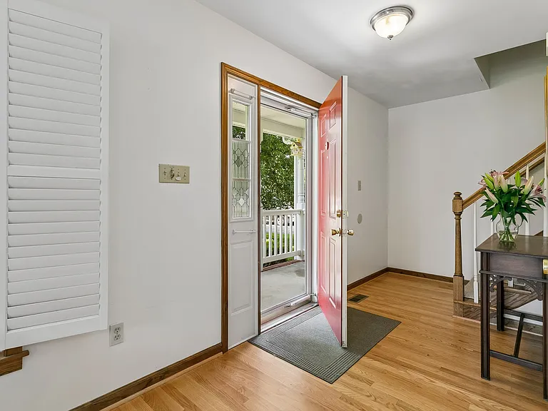 7976 Laura Ann Ln — Photo 7